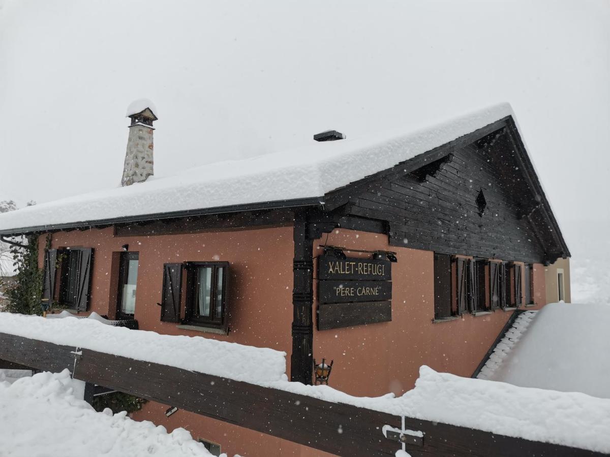 Xalet Refugi Pere Carne Hostel La Molina  Buitenkant foto