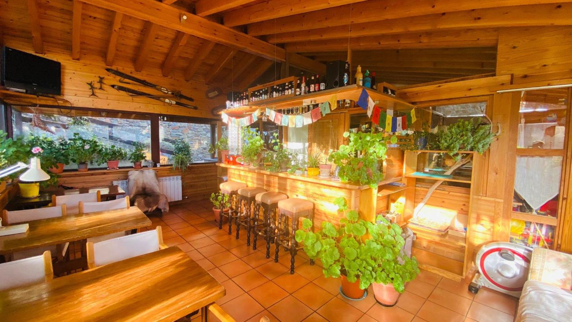 Xalet Refugi Pere Carne Hostel La Molina  Buitenkant foto