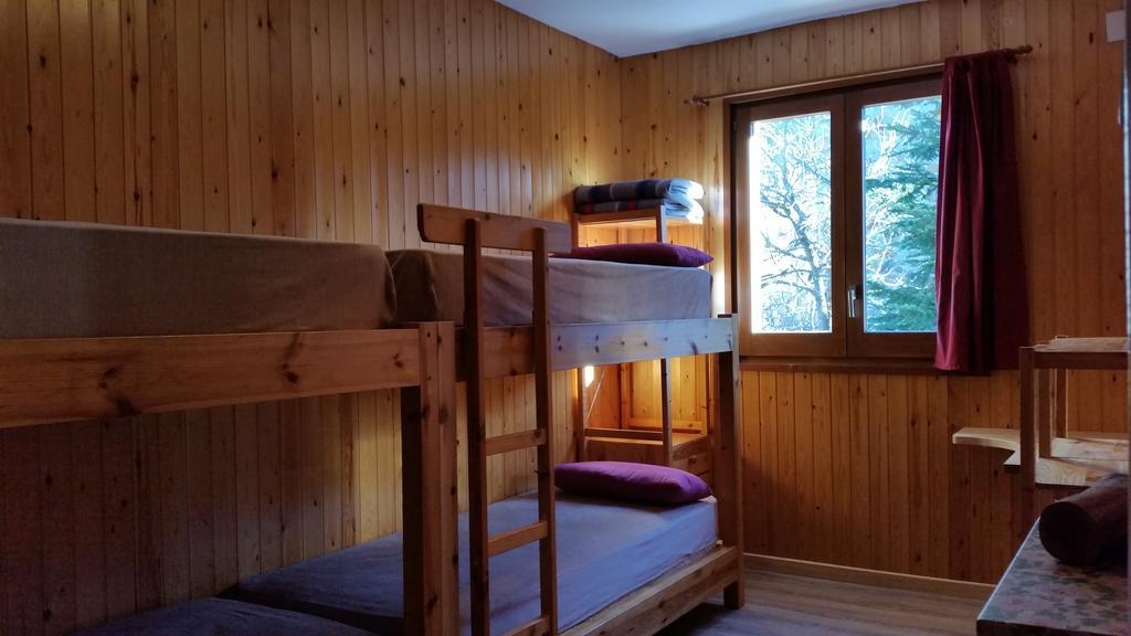 Xalet Refugi Pere Carne Hostel La Molina  Kamer foto