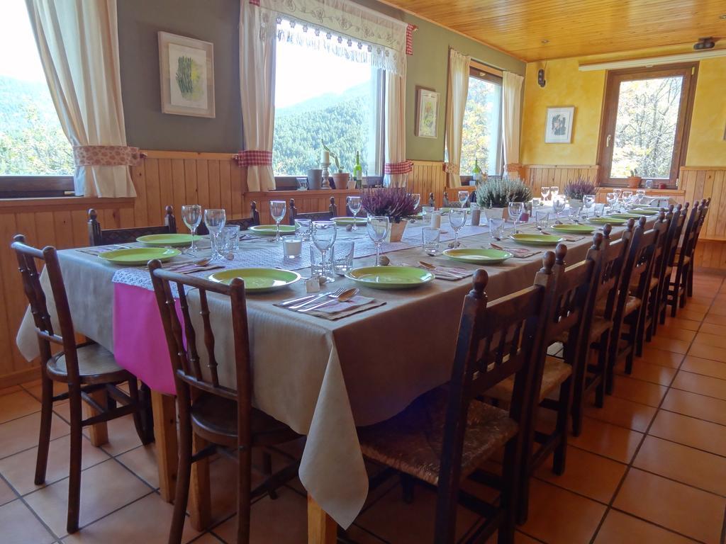 Xalet Refugi Pere Carne Hostel La Molina  Buitenkant foto